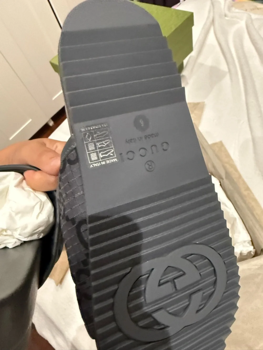 Gucci rubber slide